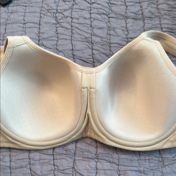 Wacoal Tan Women's Workout Bra size 32 DD. - Picture 6 of 8